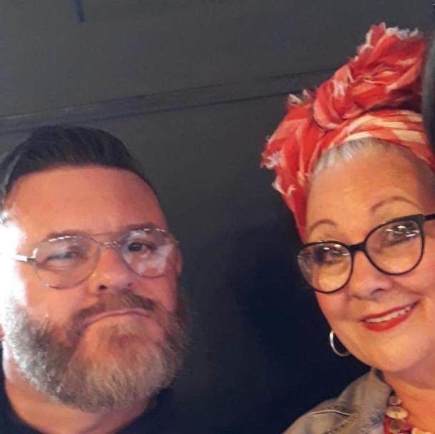 sue2, with owner of pub, Wayne